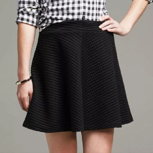 Banana Republic Skirt - Picture 9 of 9